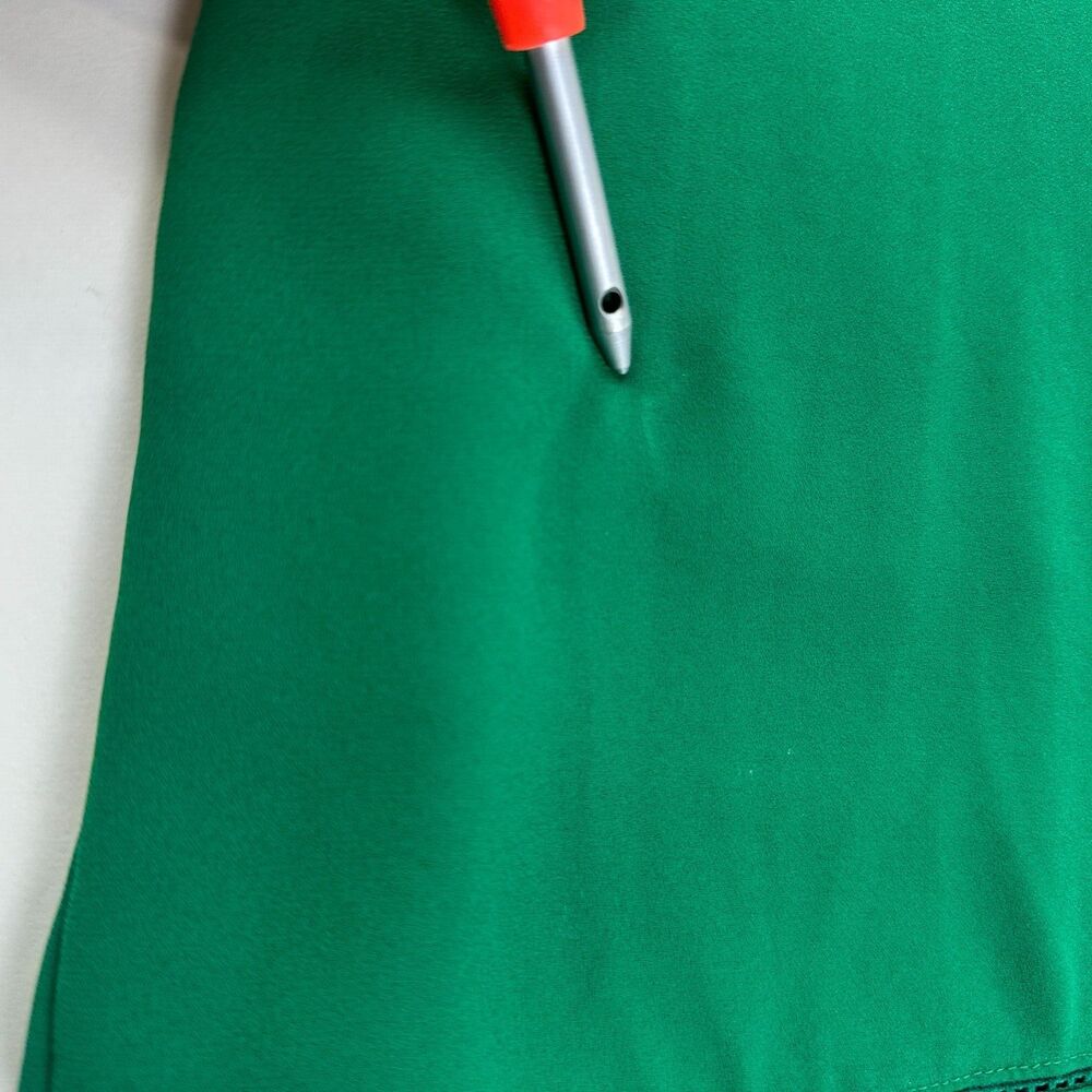 Maeve Anthropologie Pindot Della Ruffle Dress sz M in Kelly Green V Neck Retro - Picture 5 of 13